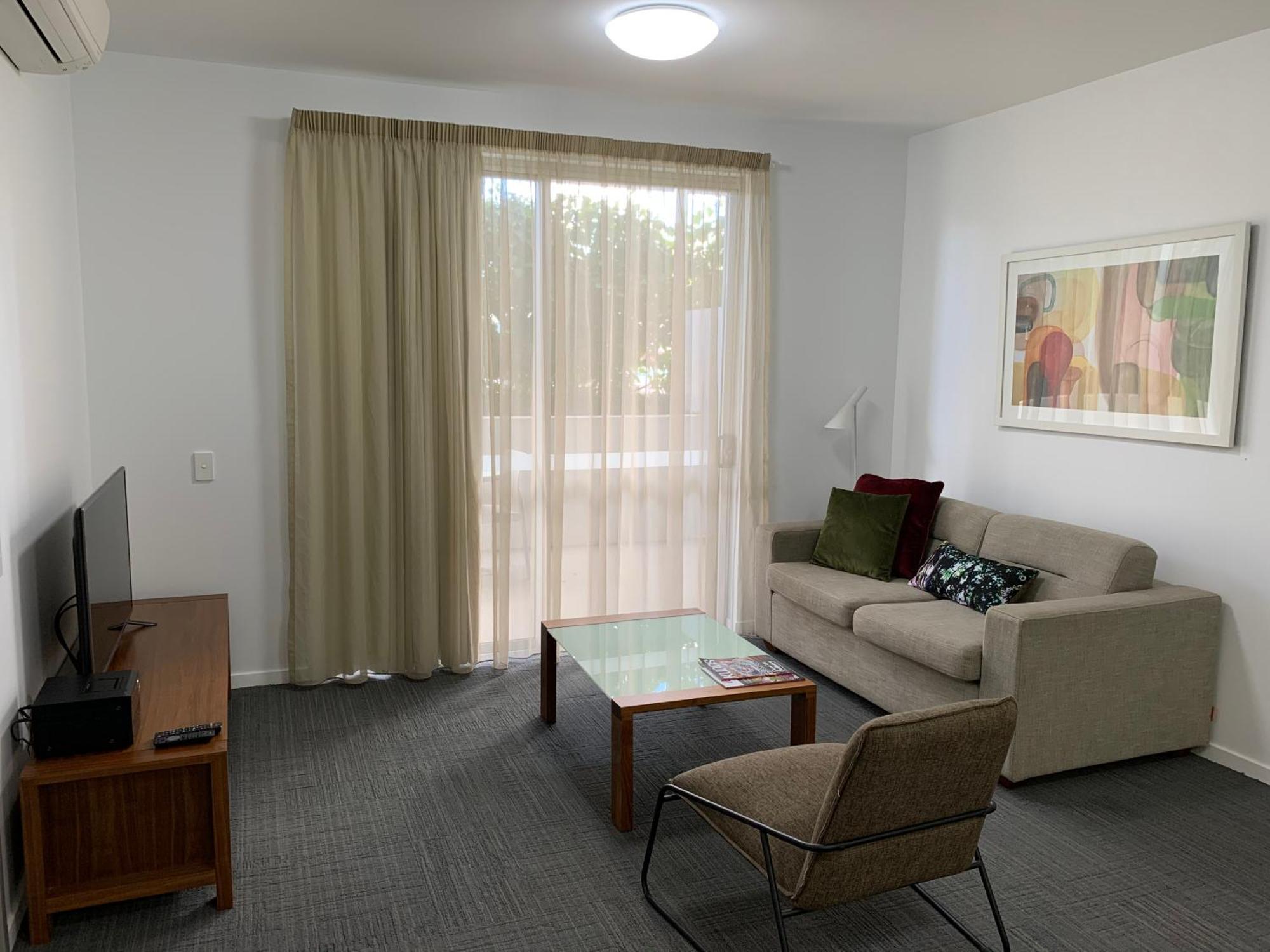 Quest Toowoomba Aparthotel Rum bild